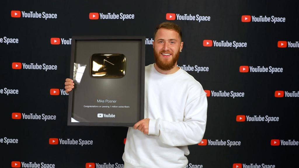 Mike Posner received his YouTube Gold Play Button award for hitting 1 million subscribers on the MikePosnerVevo YouTube channel.
