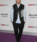 Mike-Posner-Justin-Bieber-Believe-Movie-Premiere-Los-Angeles-12182013-26.jpg