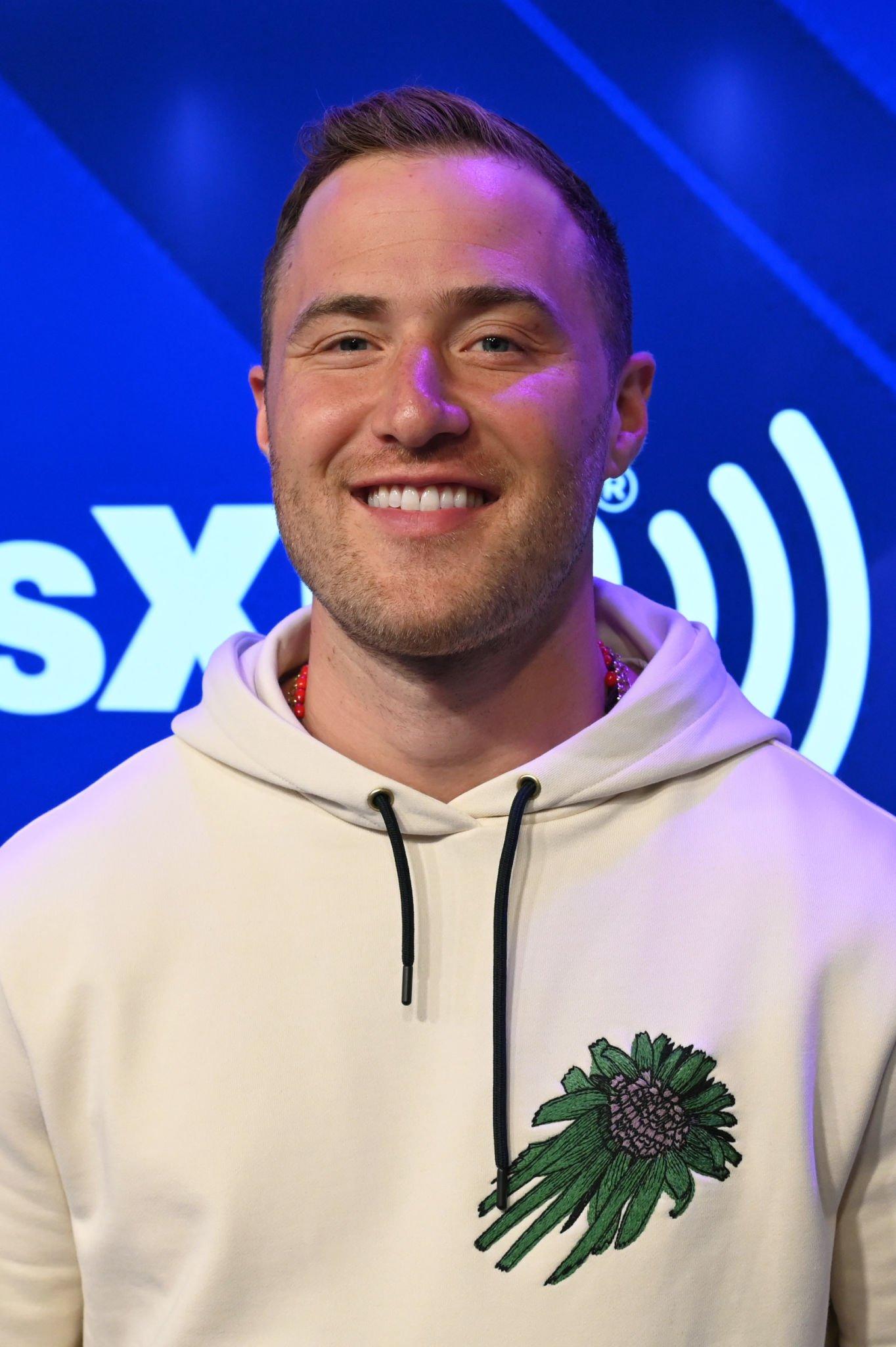 Mike Posner
