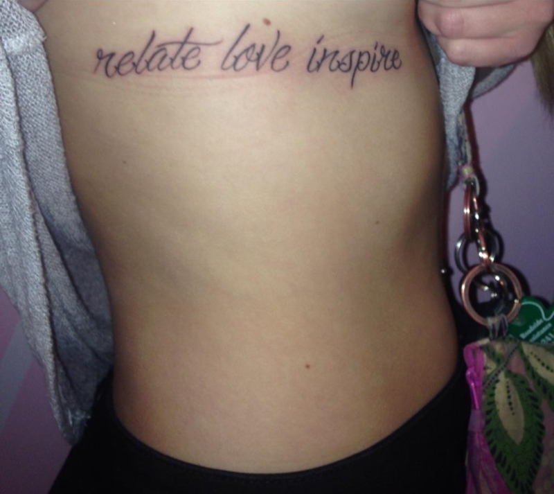 Emily's Right Side Torso Tattoo Featuring Mike Posner's "Relate. Love. Inspire." Quote (December 2014) (2 of 2)
twitter.com/emily_brou
