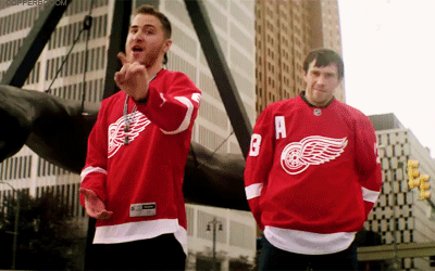 Mike Posner - Top Of The World feat. Big Sean (Official Music Video)
copperbooom.tumblr.com
