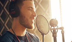 Sammy Adams - L.A. Story feat. Mike Posner (Official Music Video)
Created by lisandrochooseyou.tumblr.com 
