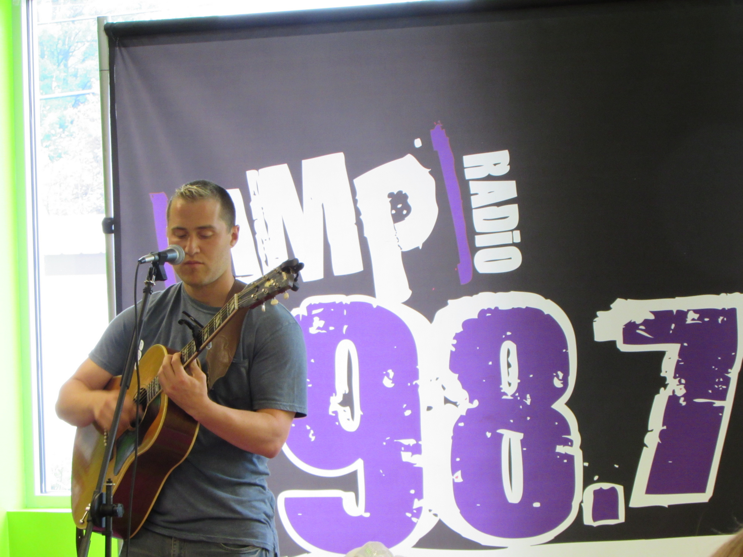 987-AMP-Radio-07302016-6.jpg