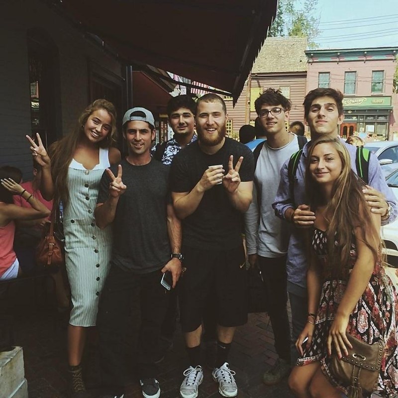 Mike Posner and Adam Friedman in Annapolis, IN July 25, 2015
instagram.com/valentine_ronkz
