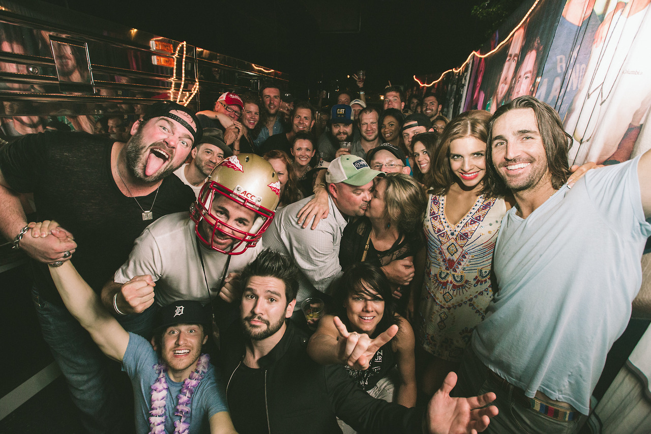 The whole crew at Jake Owen Beach Party 2014 in Nashville, TN 8/18/2014
Photo by Nick Rau
nickrau.tumblr.com
