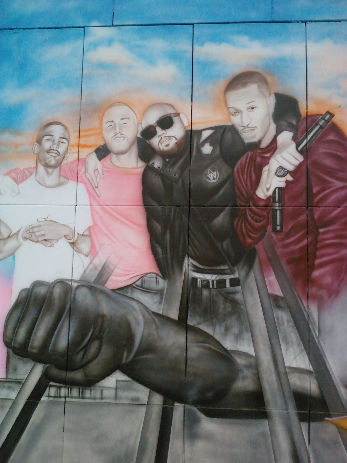 Big Sean, Mike Posner, SayItAintTone, and Earlly Mac in a mural off Dexter Ave - Detroit, MI 6/9/13
Photo by Dazzle Turner
twitter.com/DazzlePosner
The mural is located at:
Dexter Check Cashing
13237 Dexter Avenue
Detroit, MI 48238
