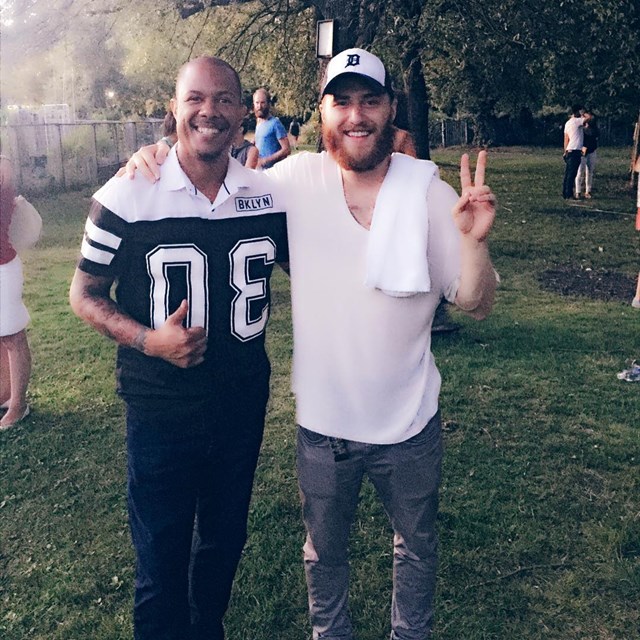 Mike Posner at Fenway Victory Gardens in Boston, MA July 31, 2015
instagram.com/angeloviz
