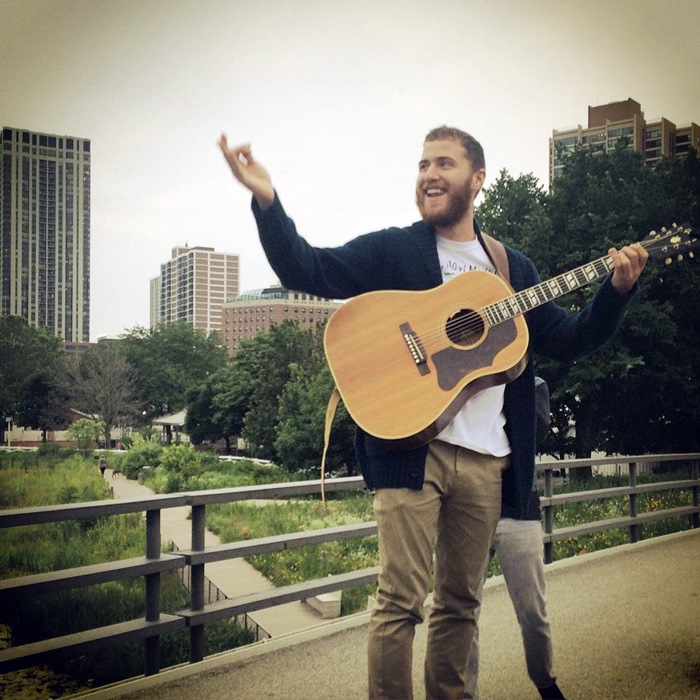 Mike Posner performing at Lincoln Park in Chicago, IL July 8, 2015
instagram.com/elioconnell
