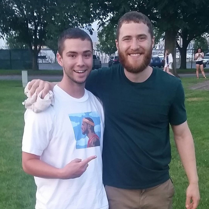 Mike Posner at Edgewater Park in Cleveland, OH July 6, 2015
instagram.com/bigbenderito
