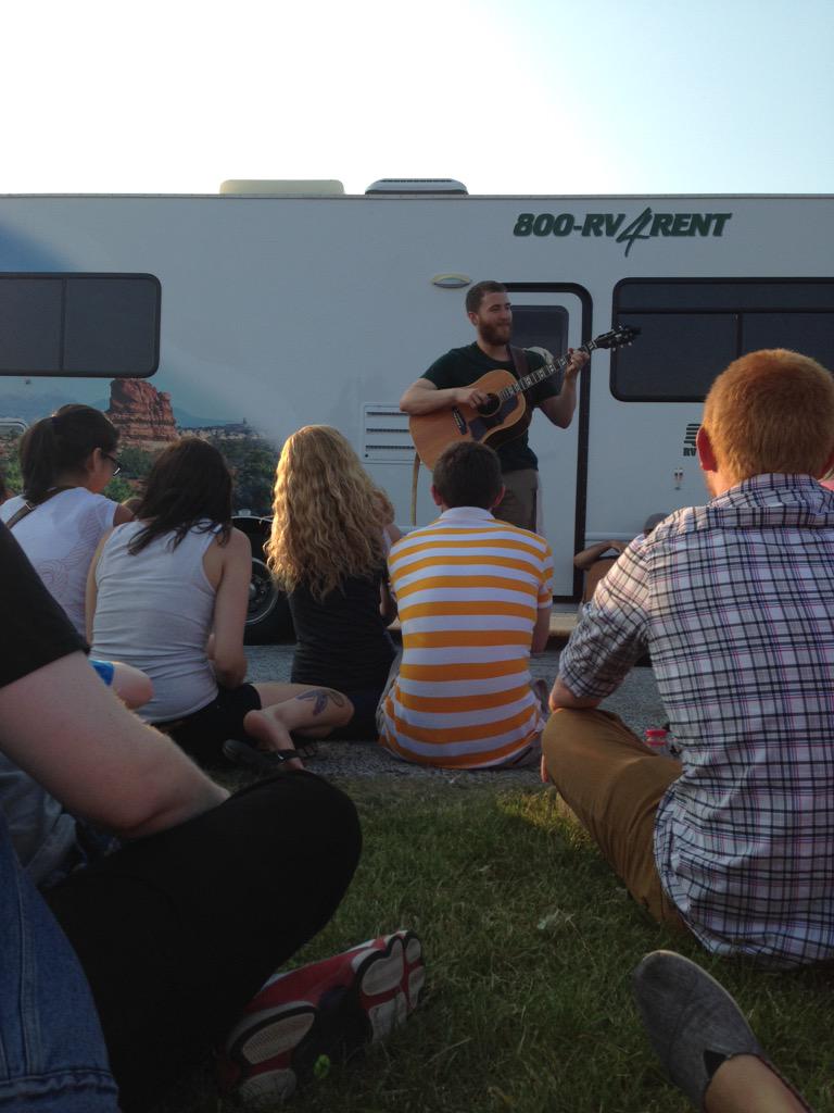 Mike Posner performing at Edgewater Park in Cleveland, OH July 6, 2015
twitter.com/firstfloorppl
