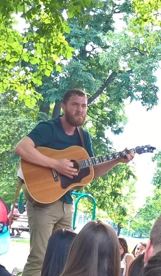 Mike Posner performing at Goodale Park in Columbus, OH July 5, 2015
twitter.com/jessistweeting_
