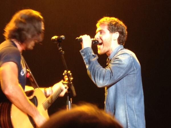 Mike Posner performing with Jake Owen on the Days of Gold Tour in Park City, KS 6/29/14
Twitter @sweetginga
