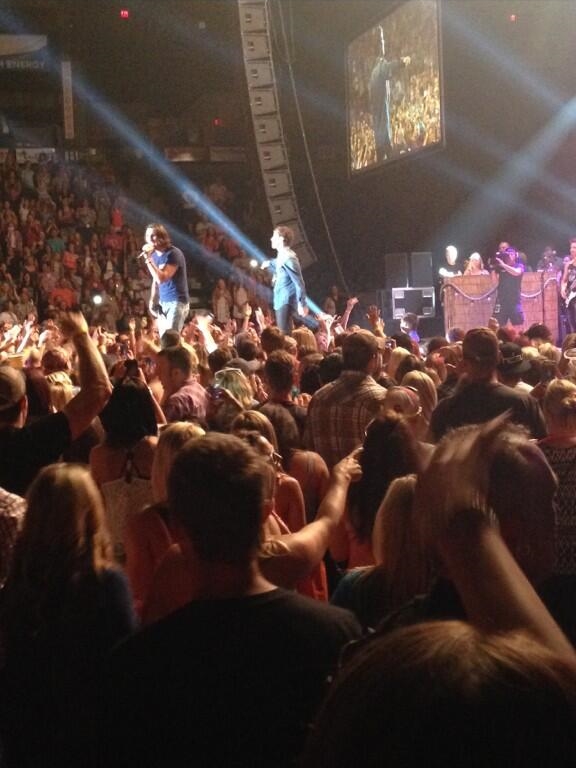 Mike Posner performing with Jake Owen on the Days of Gold Tour in Park City, KS 6/29/14
Twitter @Jasmineblanco9
