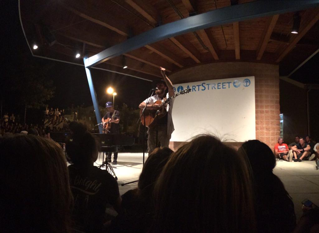 Mike Posner and Adam Friedman performing at ArtStreet Amphitheatre in Dayton, OH September 28, 2015
twitter.com/pinnella_ice
