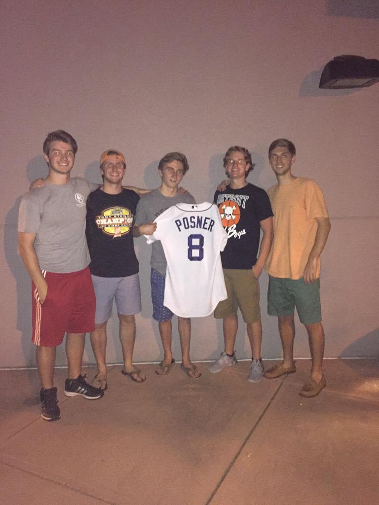 Fans with Mike Posner's jersey at ArtStreet Amphitheatre in Dayton, OH September 28, 2015
twitter.com/patrourke14
