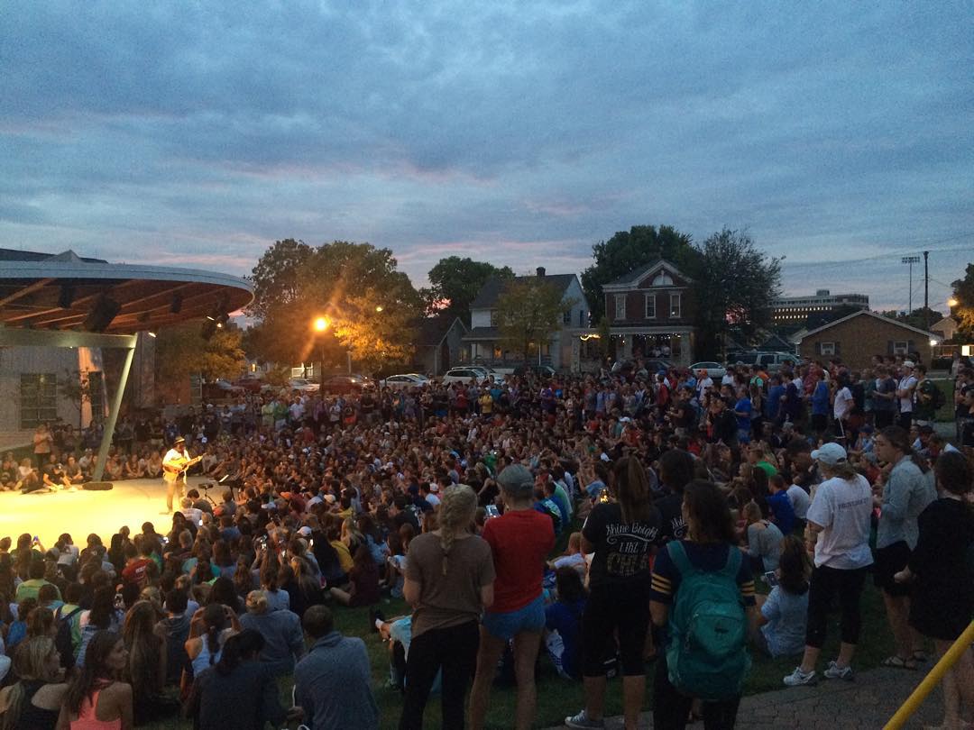 Mike Posner performing at ArtStreet Amphitheatre in Dayton, OH September 28, 2015
instagram.com/chickenfatmatt
