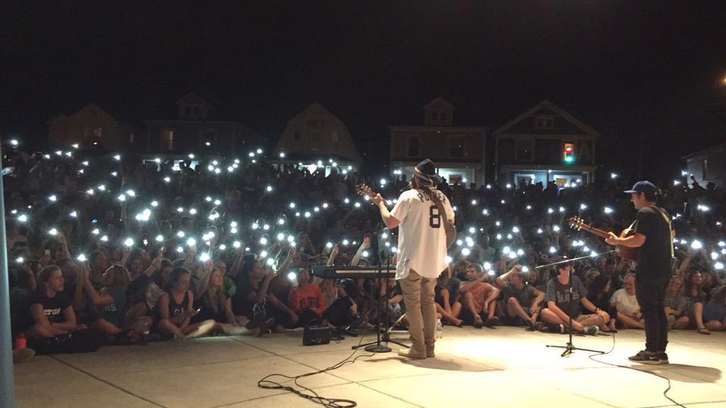 Mike Posner and Adam Friedman performing at ArtStreet Amphitheatre in Dayton, OH September 28, 2015
twitter.com/TheCorcoranBros
