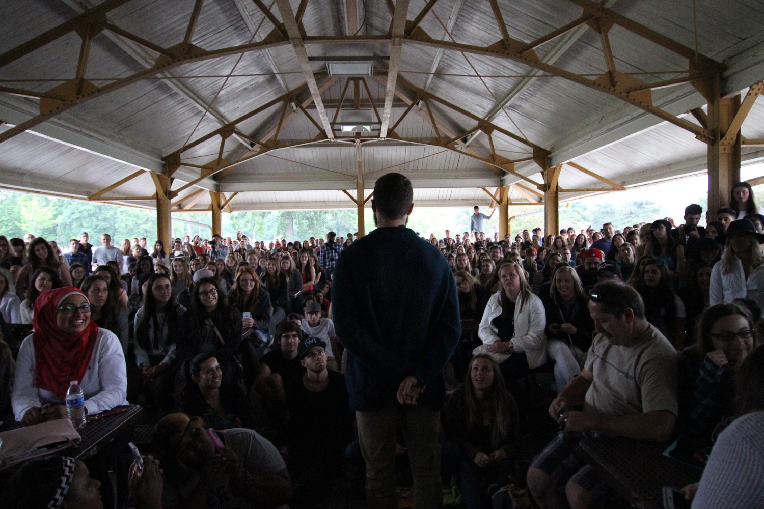 Mike Posner performing at Belle Isle Aquarium in Detroit, MI July 7, 2015
Photo by Chester Pink
ChesterIsPink.com
