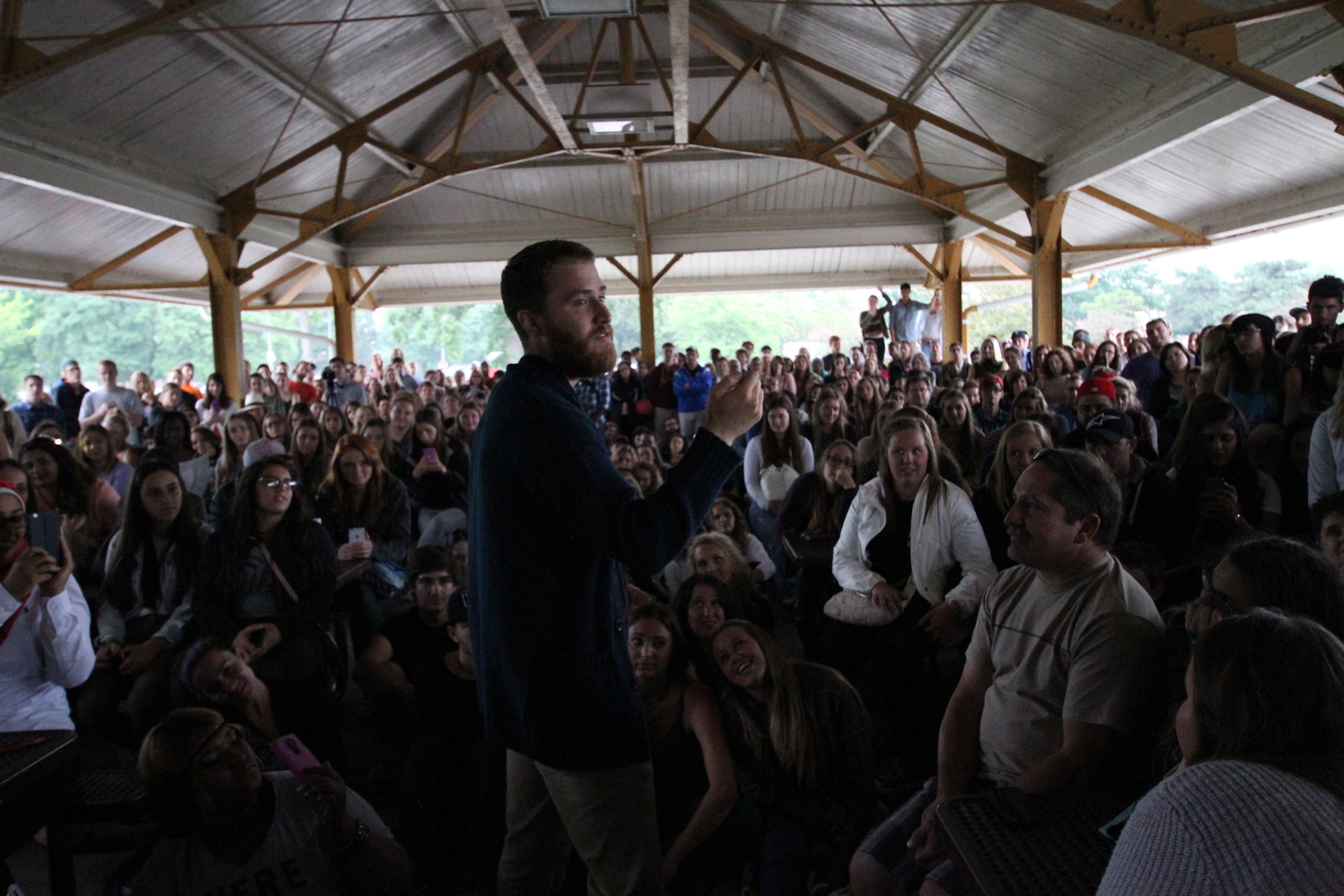 Mike Posner performing at Belle Isle Aquarium in Detroit, MI July 7, 2015
Photo by Chester Pink
ChesterIsPink.com
