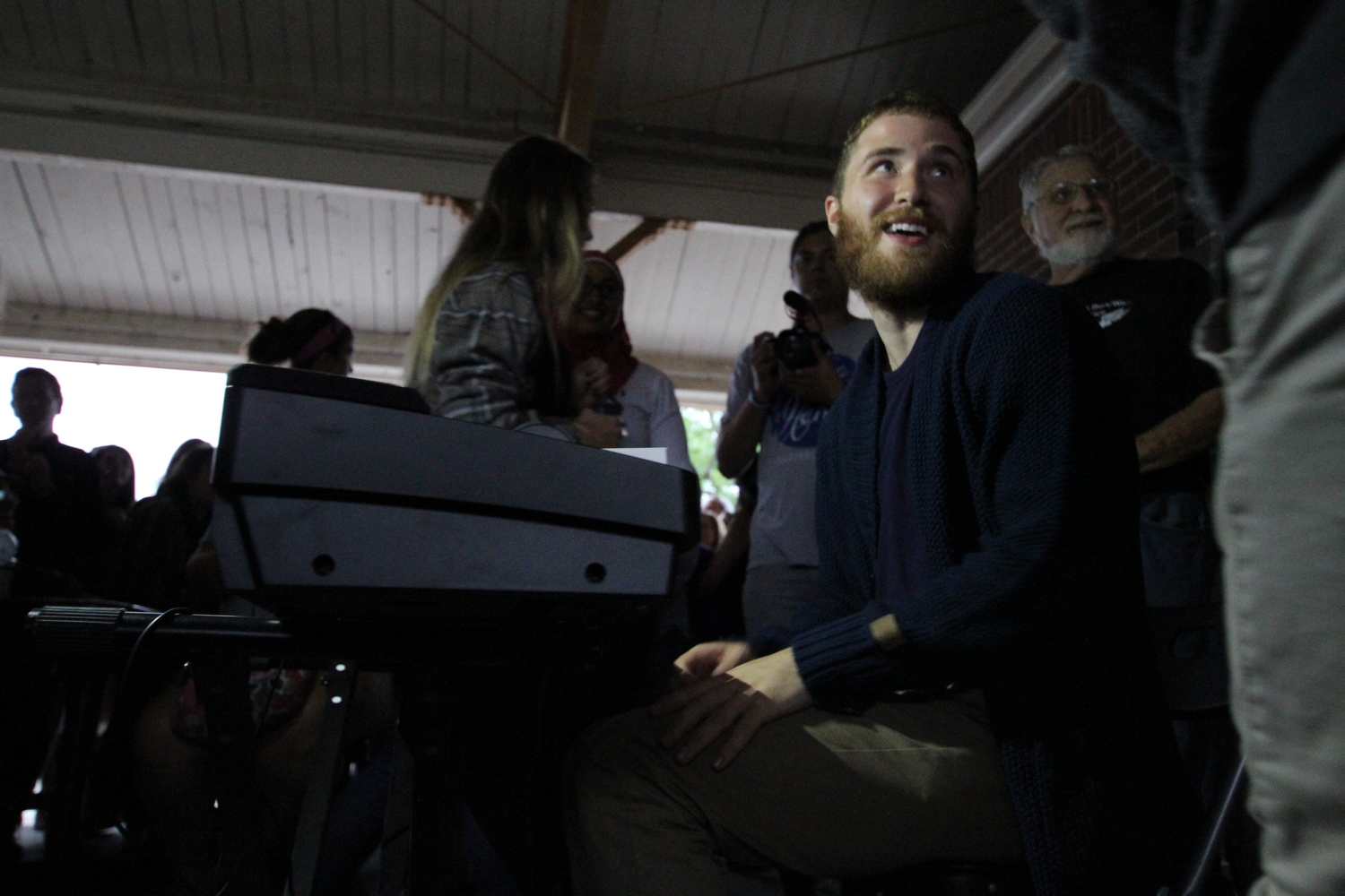 Mike Posner performing at Belle Isle Aquarium in Detroit, MI July 7, 2015
Photo by Chester Pink
ChesterIsPink.com
