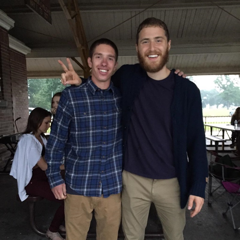 Mike Posner at Belle Isle Aquarium in Detroit, MI July 7, 2015
twitter.com/nvh21
