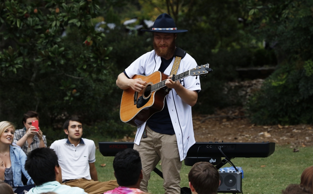 Mike Posner performing at Sarah P. Duke Gardens in Durham, NC September 22, 2015
Photo by Carolyn Chang
DukeChronicle.com
