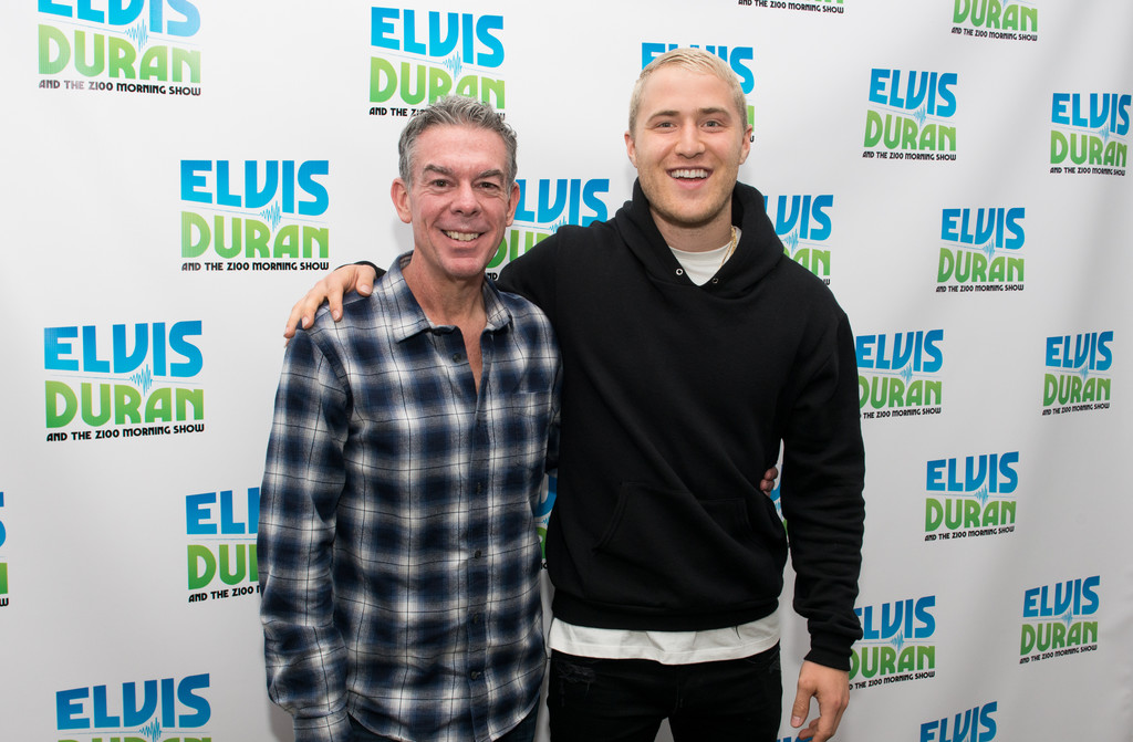 Elvis-Duran-Morning-Show-02292016-19.jpg