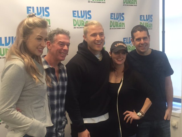 Elvis-Duran-Morning-Show-02292016-3.jpg