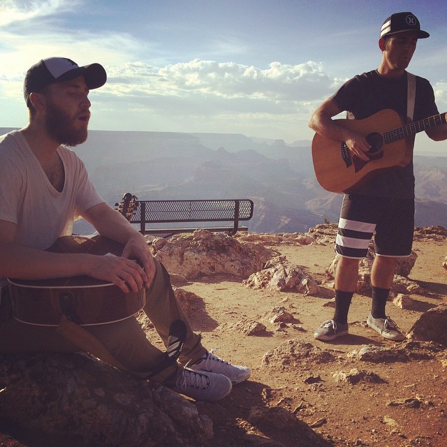 Mike Posner and Adam Friedman performing at the Grand Canyon in Grand Canyon Village, AZ June 28, 2015
instagram.com/chelspcolvin
