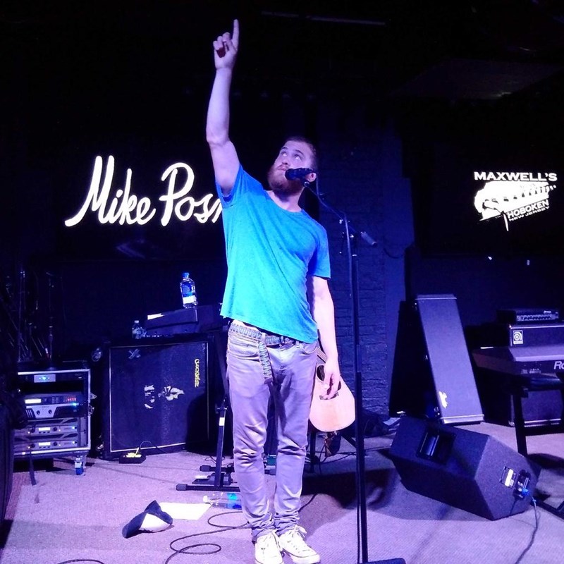 Mike Posner performing at Maxwell's Tavern in Hoboken, NJ August 2, 2015
twitter.com/robalbano
