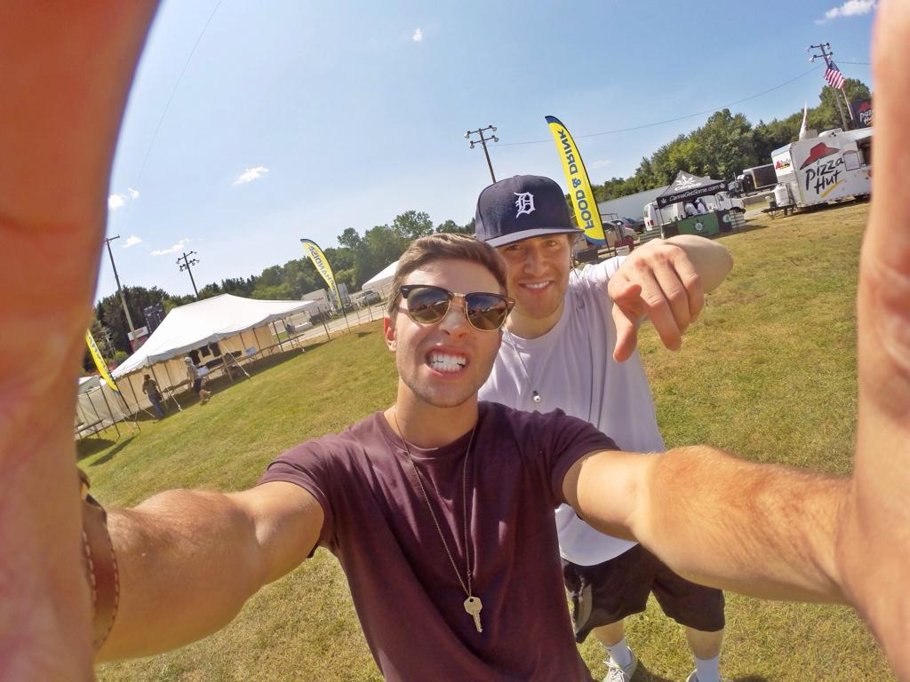 Mike Posner and Jake Miller pre-show Frisbee 104.5 SNX Summer Music Festival in Marne, MI 8/15/2014
twitter.com/jakemiller
