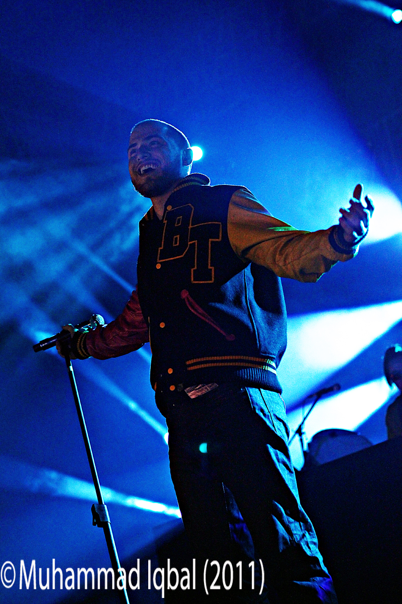 Mike Posner performing at Java Soulnation Festival in Jakarta, Indonesia on 9/24/11
flickr.com/photos/iqbalele
