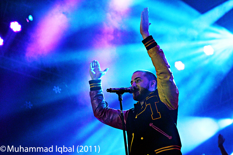 Mike Posner performing at Java Soulnation Festival in Jakarta, Indonesia on 9/24/11
flickr.com/photos/iqbalele
