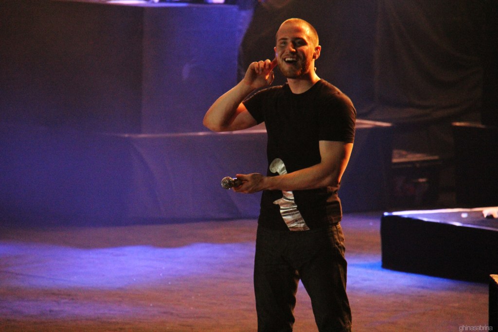 Mike Posner performing at Java Soulnation Festival in Jakarta, Indonesia on 9/24/11
flickr.com/photos/ghinawrr
