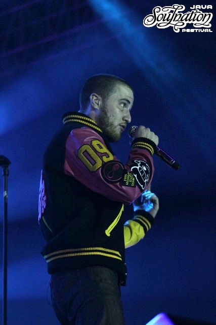 Mike Posner performing at Java Soulnation Festival in Jakarta, Indonesia on 9/24/11
JavaSoulnation.com
