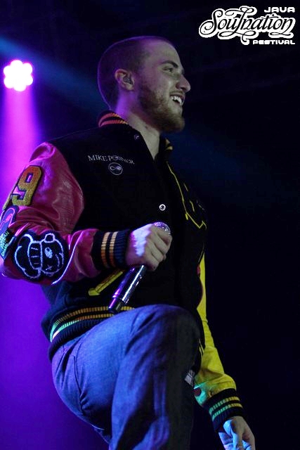 Mike Posner performing at Java Soulnation Festival in Jakarta, Indonesia on 9/24/11
JavaSoulnation.com
