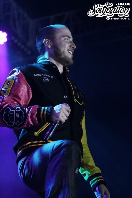 Mike Posner performing at Java Soulnation Festival in Jakarta, Indonesia on 9/24/11
JavaSoulnation.com
