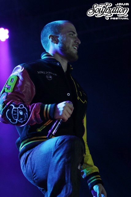 Mike Posner performing at Java Soulnation Festival in Jakarta, Indonesia on 9/24/11
JavaSoulnation.com
