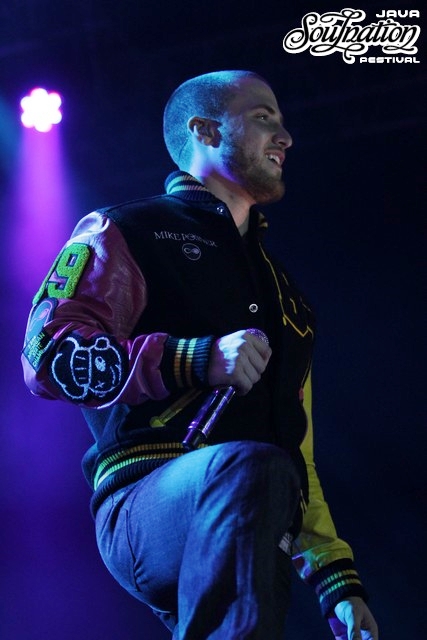 Mike Posner performing at Java Soulnation Festival in Jakarta, Indonesia on 9/24/11
JavaSoulnation.com
