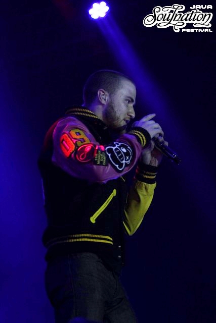 Mike Posner performing at Java Soulnation Festival in Jakarta, Indonesia on 9/24/11
JavaSoulnation.com
