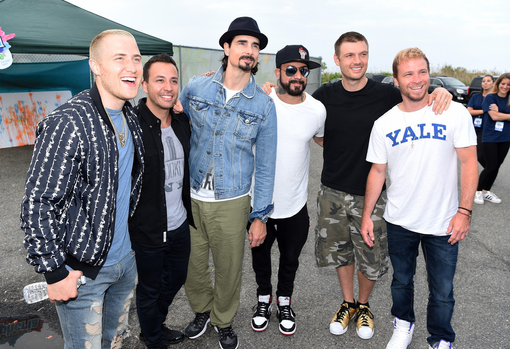 Mike Posner and Backstreet Boys at KTUphoria 2016 music festival
