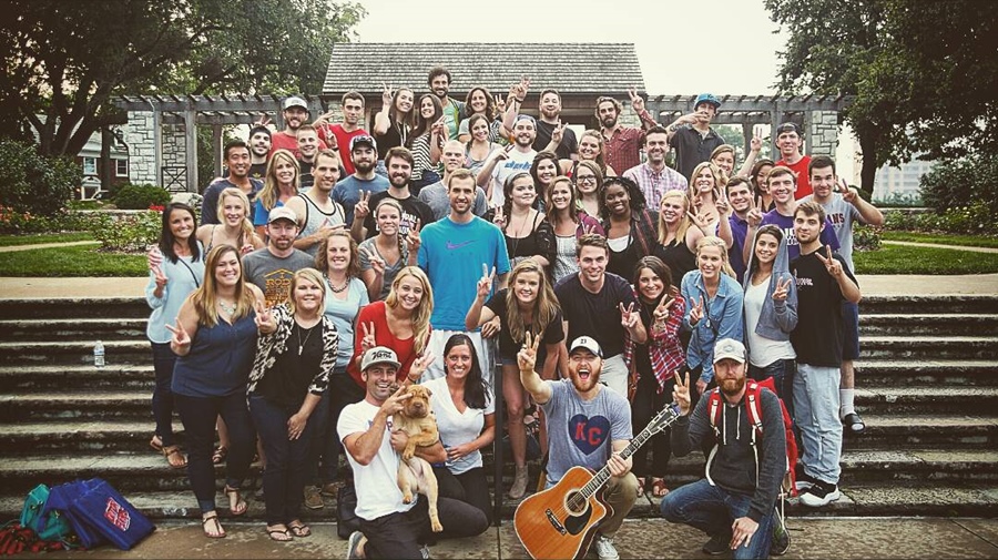 Mike Posner and Adam Friedman at Loose Park in Kansas City, MO July 2, 2015
Photo by Jeffrey Brant
twitter.com/MikePosner
