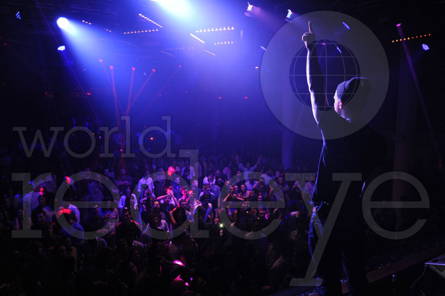 Photo from worldredeye.com
