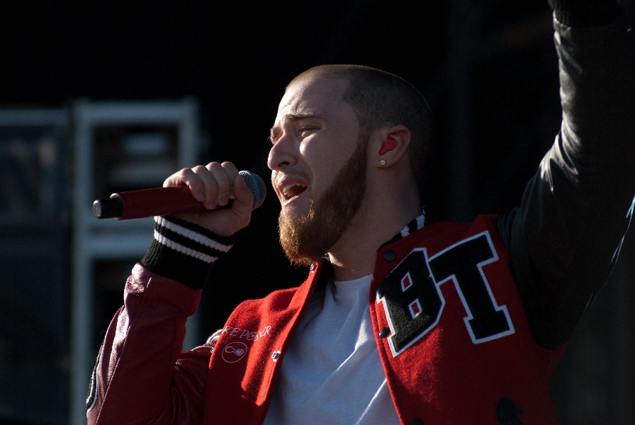 Mike Posner
