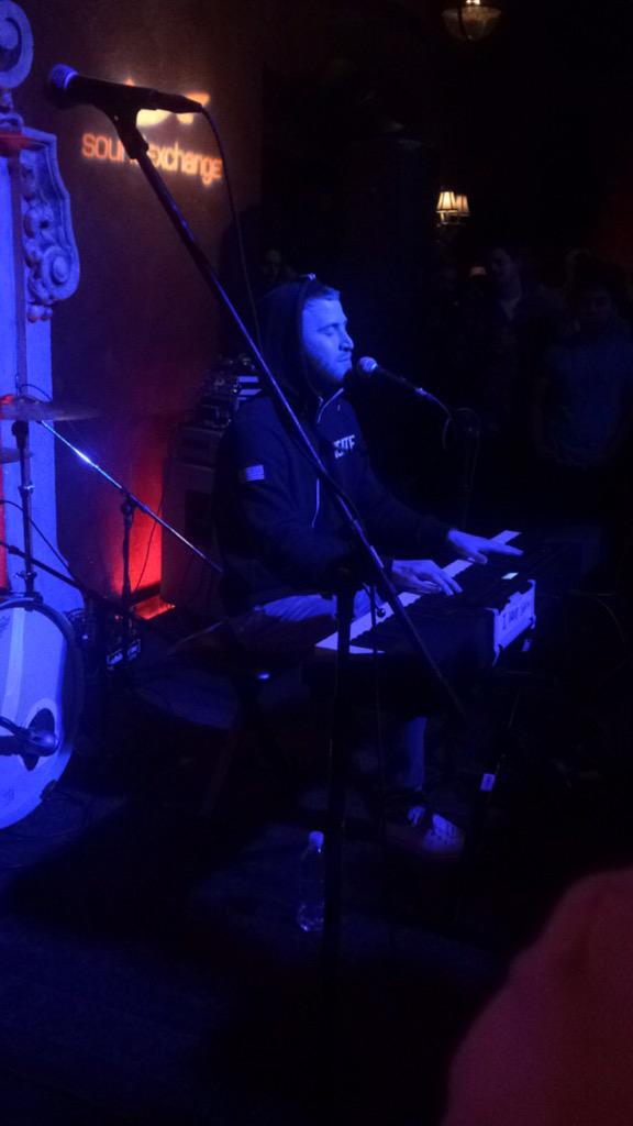 Mike Posner performing at School Night at Bardot in Hollywood, CA May 25, 2015
twitter.com/dommm_22
