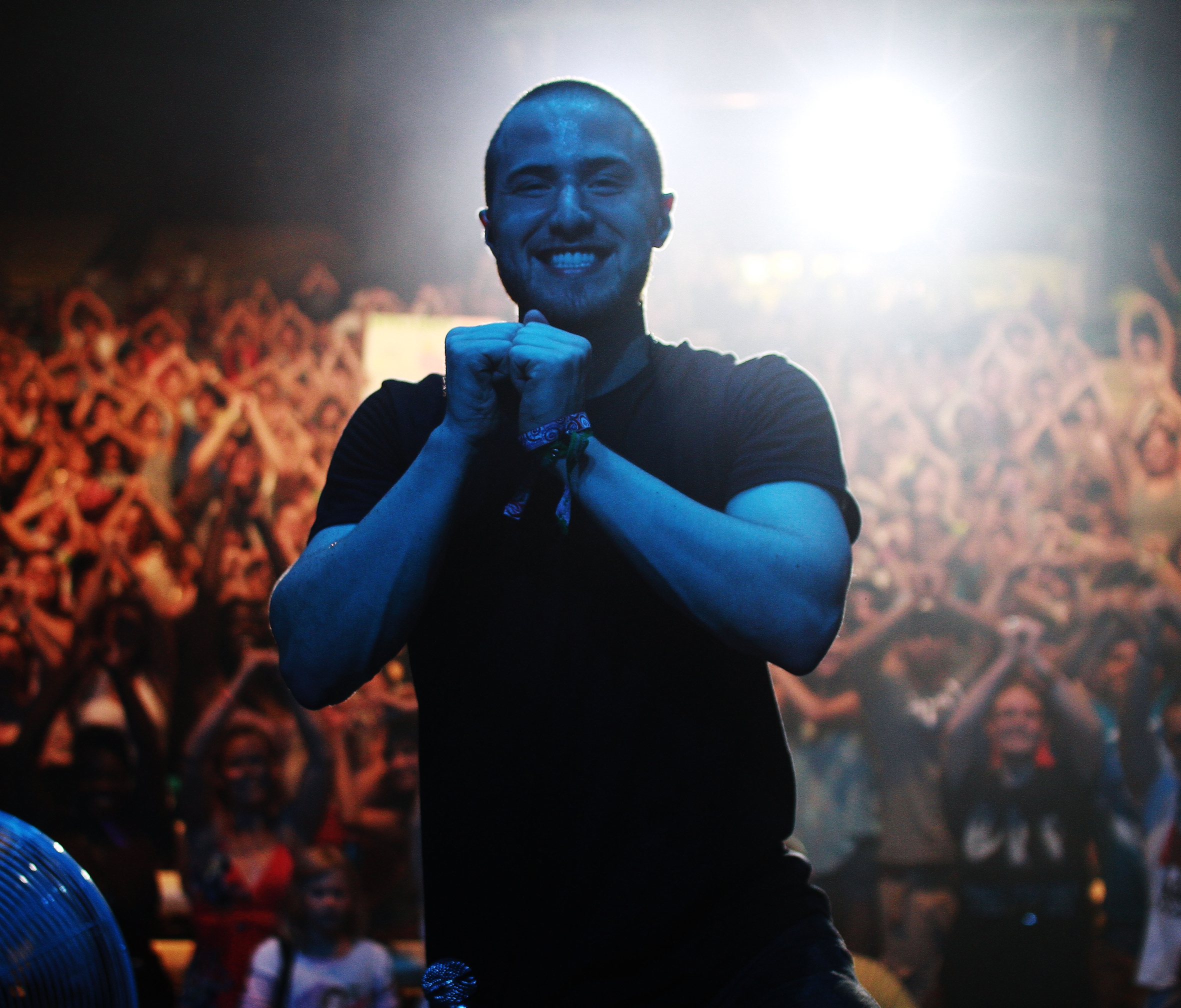 Mike Posner at Six Flags Over Texas 8/4/11
BRAINS UP!
Photo taken by Nicholas Black.
