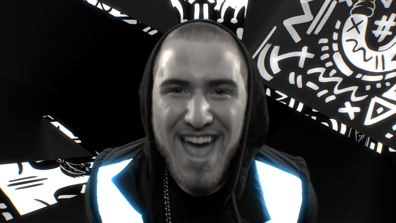 Mike-Posner-LOOKS-LIKE-SEX-034.png