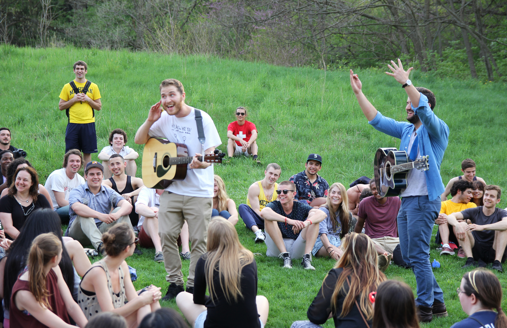 Mike Posner and Matthew Greenberg performing at Nichols Arboretum in Ann Arbor, MI May 9, 2015
Photo by Adrianna Velazquez
twitter.com/avelazq12
VerityMag.com
