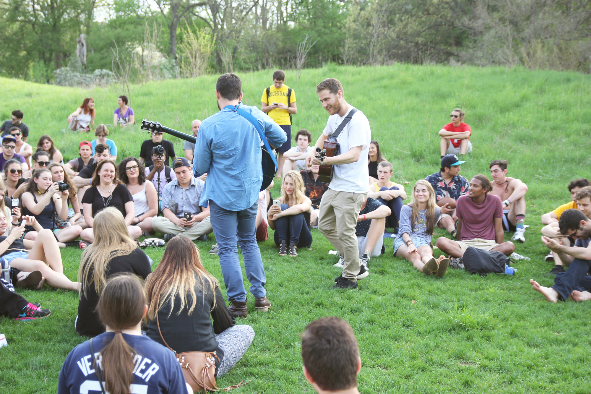 Mike Posner and Matthew Greenberg performing at Nichols Arboretum in Ann Arbor, MI May 9, 2015
Photo by Adrianna Velazquez
twitter.com/avelazq12
VerityMag.com
