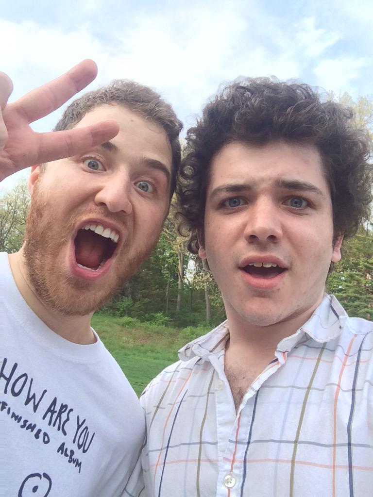 Mike Posner at Nichols Arboretum in Ann Arbor, MI May 9, 2015
twitter.com/elwoodspliffy
